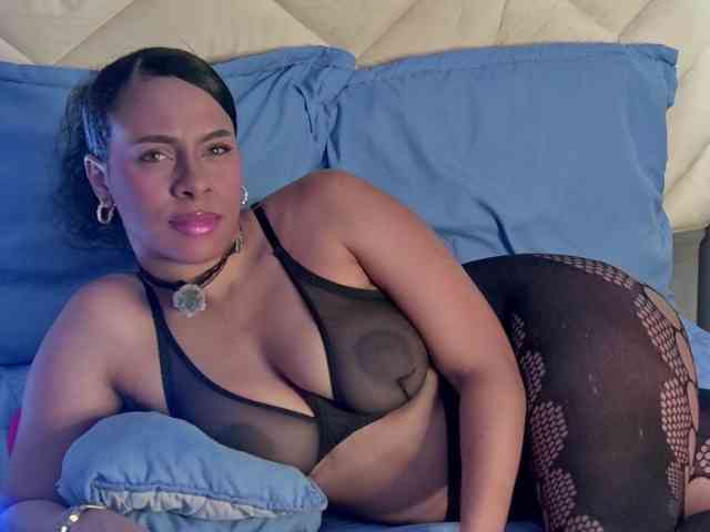 Madeleinxxx webcam