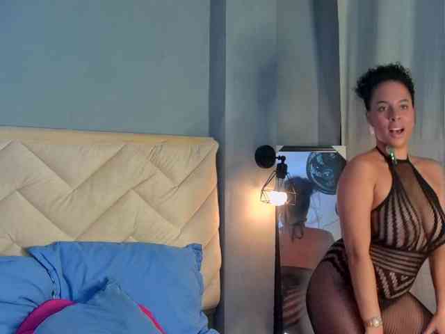 Madeleinxxx webcam