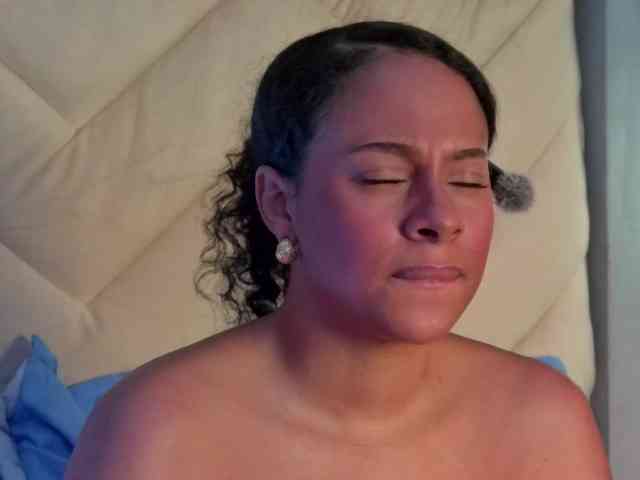 Madeleinxxx webcam