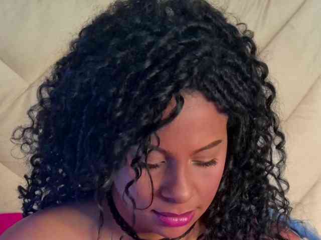 Madeleinxxx webcam