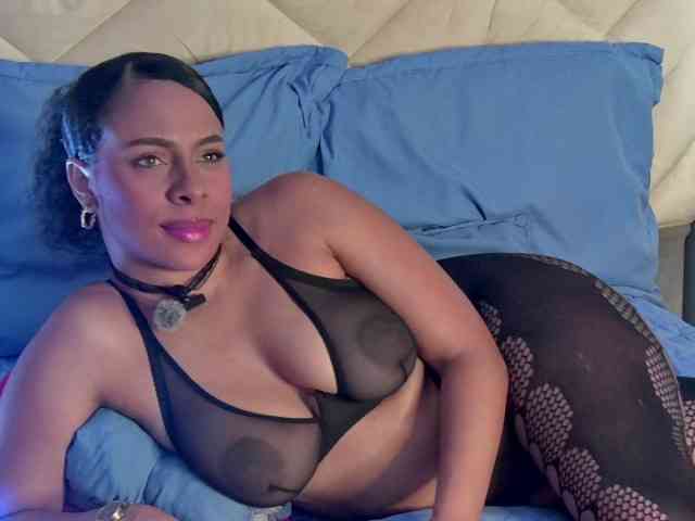Madeleinxxx webcam