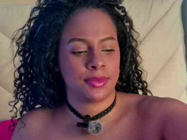 Madeleinxxx webcam
