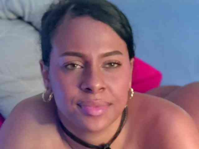 Madeleinxxx webcam