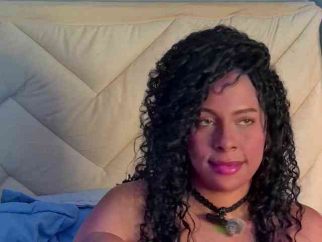 Madeleinxxx webcam