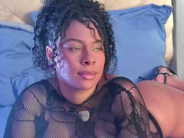 Madeleinxxx webcam