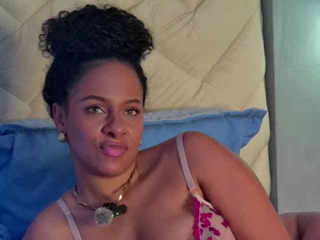 Madeleinxxx webcam