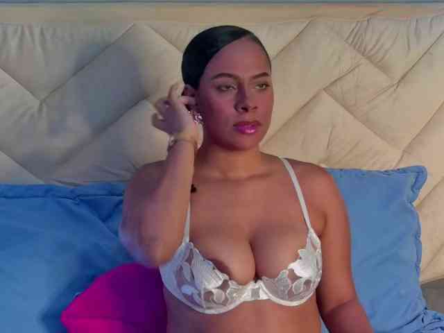 Madeleinxxx webcam