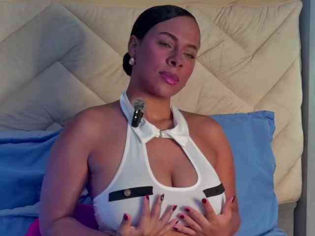 Madeleinxxx webcam