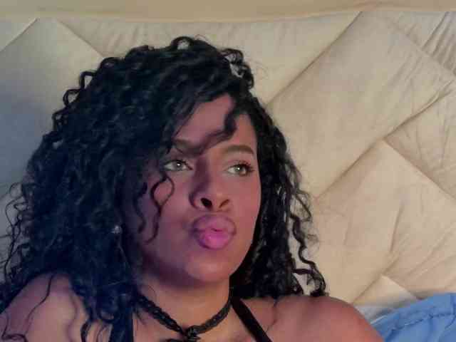 Madeleinxxx webcam