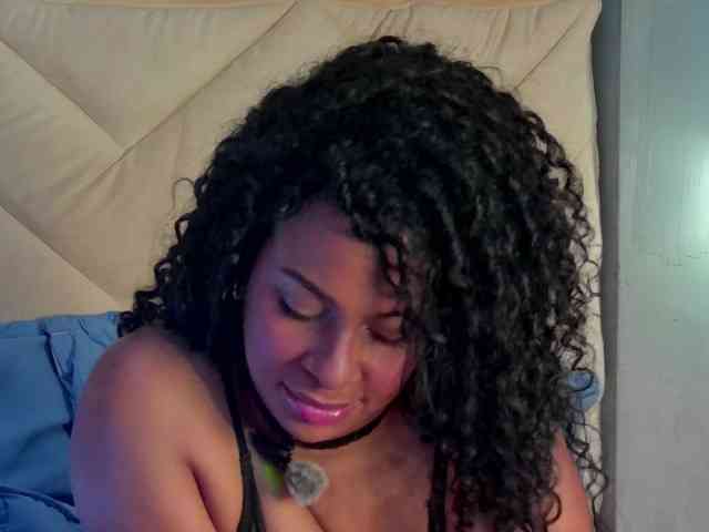 Madeleinxxx webcam