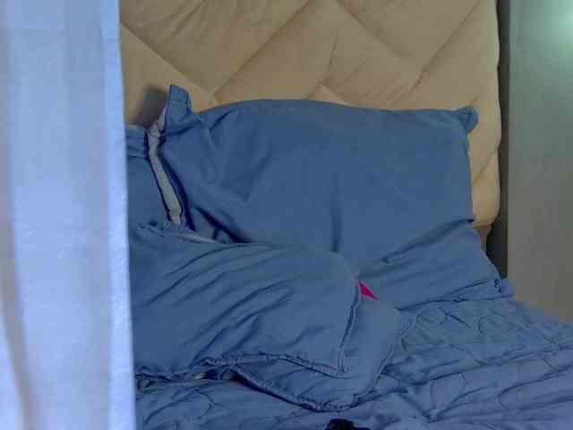 Madeleinxxx webcam
