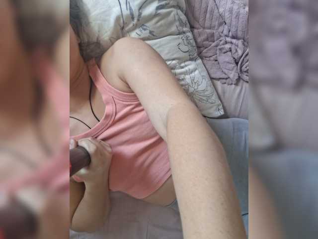 AnastasiaHeyes live cam on BongaCams