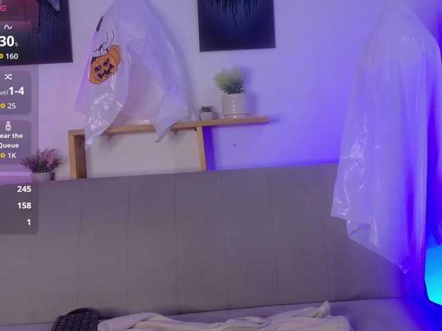 sophia-brunette