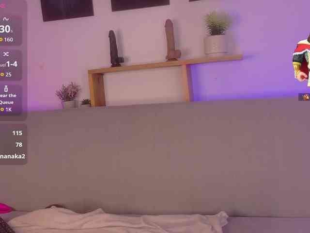 sophia-brunette webcam