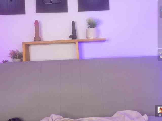 sophia-brunette webcam
