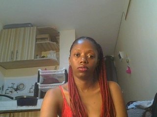 Juicygirl98's Live Webcam