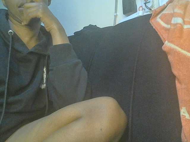 Juicygirl98 live cam on BongaCams