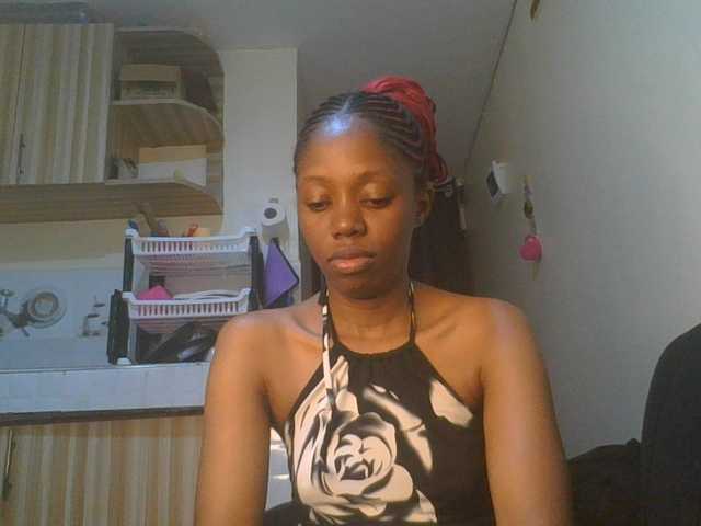 Juicygirl98 webcam
