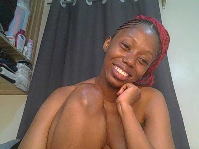 Juicygirl98 webcam