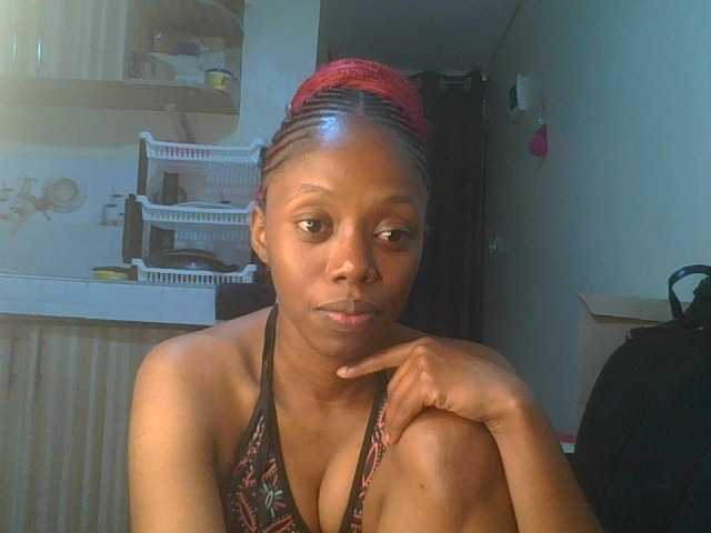 Juicygirl98 live cam
