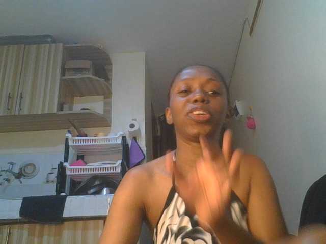 Juicygirl98, 22 y/o - Live Cam on BongaCams
