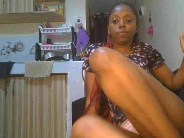 Juicygirl98 webcam