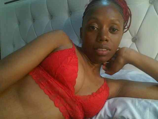 Juicygirl98 webcam