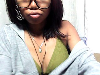 Natalie-Luxa's Live Webcam