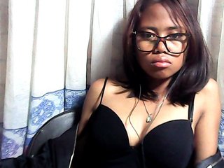 Natalie-Luxa's Live Webcam
