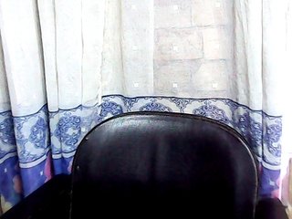 Natalie-Luxa's Live Webcam
