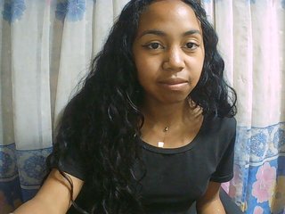 Natalie-Luxa's Live Webcam