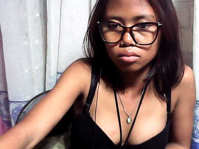 Natalie-Luxa live cam on BongaCams