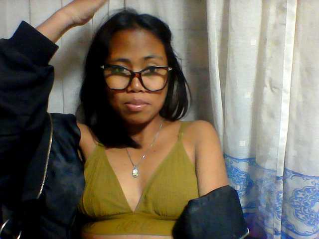 Natalie-Luxa live webcam show
