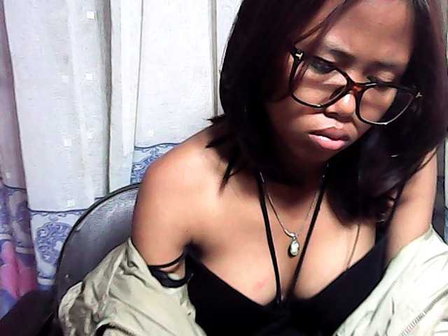 Natalie-Luxa live cam on BongaCams