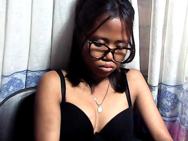 Natalie-Luxa live cam on BongaCams
