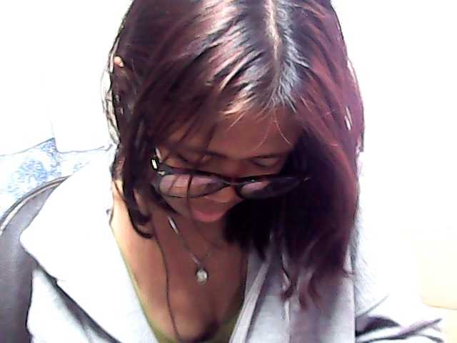 Natalie-Luxa live cam on BongaCams