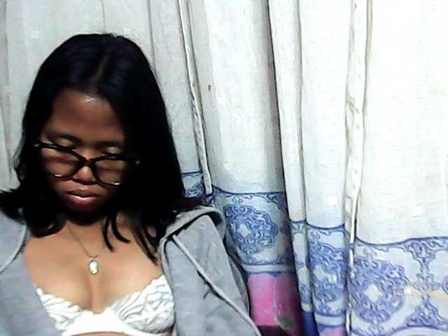 Natalie-Luxa live webcam show