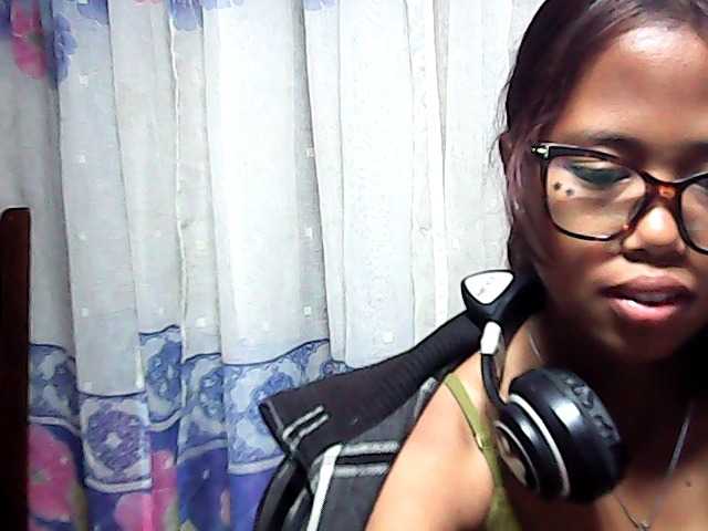 Natalie-Luxa live cam on BongaCams