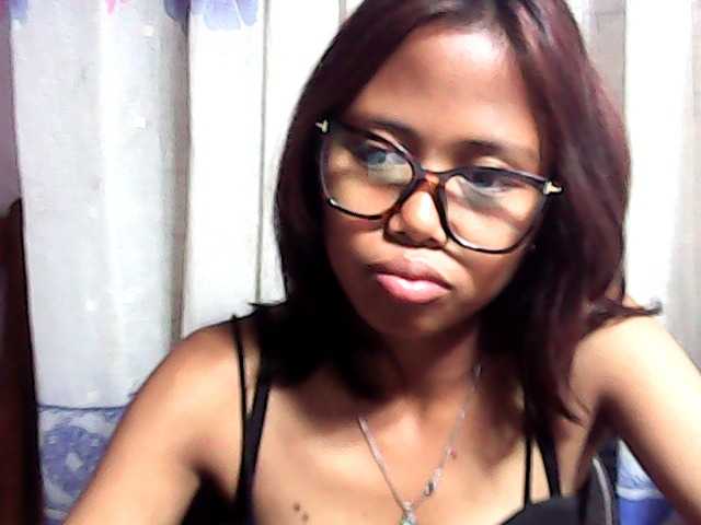 Natalie-Luxa live cam on BongaCams