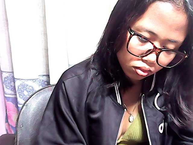 Natalie-Luxa live webcam show