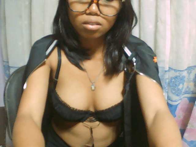 Natalie-Luxa live webcam show