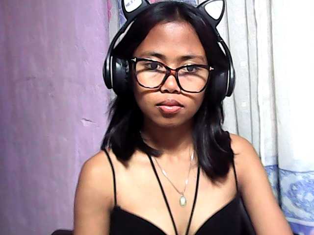 Natalie-Luxa live cam on BongaCams