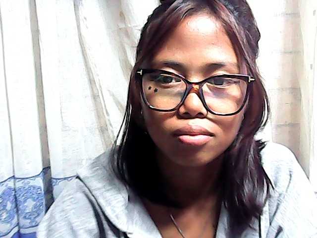 Natalie-Luxa live cam on BongaCams