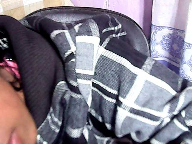 Natalie-Luxa live cam on BongaCams