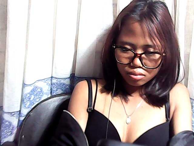 Natalie-Luxa live cam on BongaCams