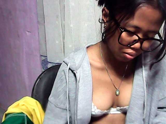 Natalie-Luxa live webcam show