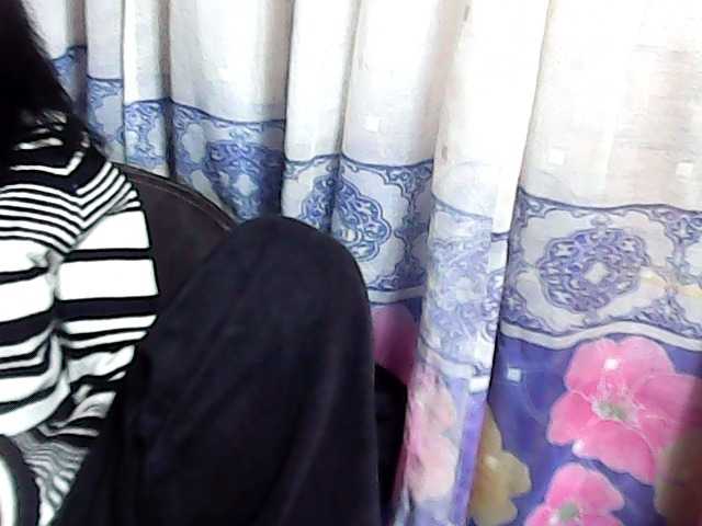 Natalie-Luxa live cam on BongaCams