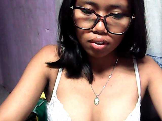 Natalie-Luxa live webcam show