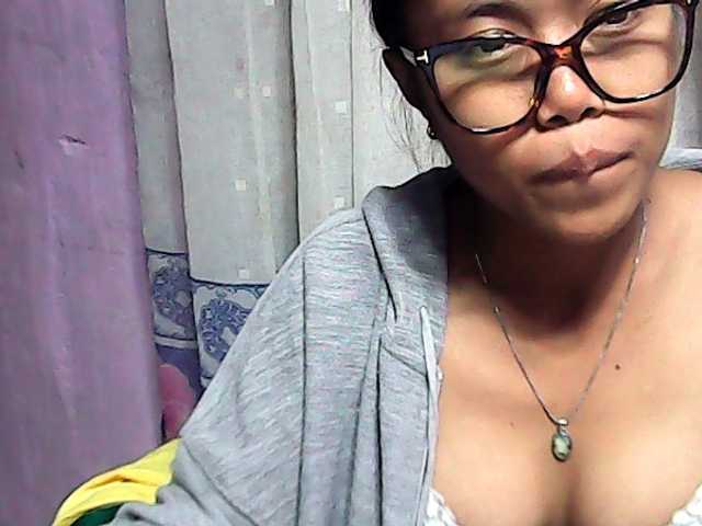 Natalie-Luxa live webcam show