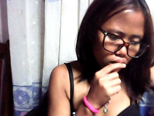 Natalie-Luxa live cam on BongaCams
